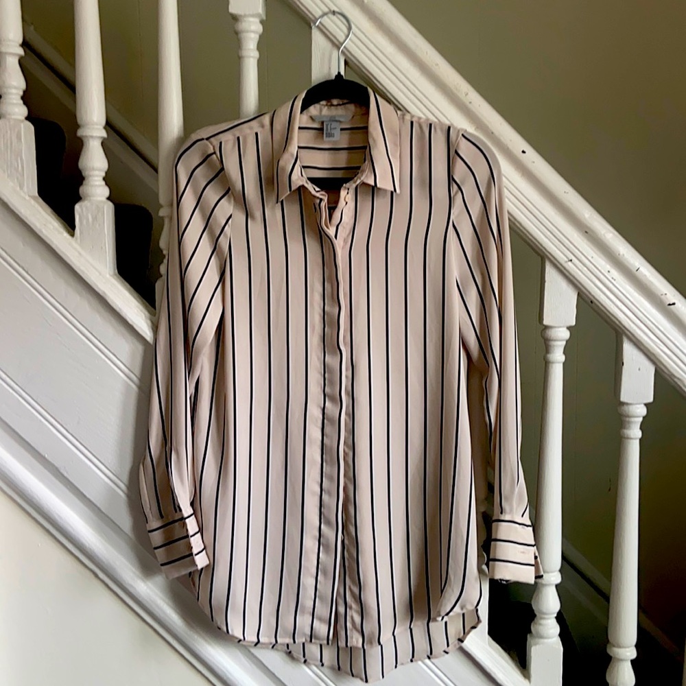 H&M button-down dress shirt